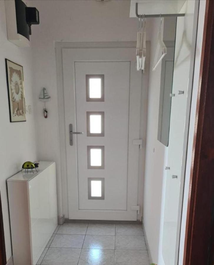 Apartment Biondić Starigrad  Zewnętrze zdjęcie